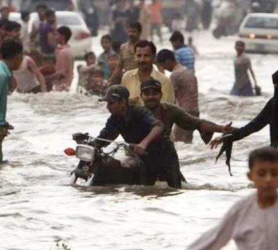 Pakistan’ı sel vurudu: 55 ölü, onlarca yaralı